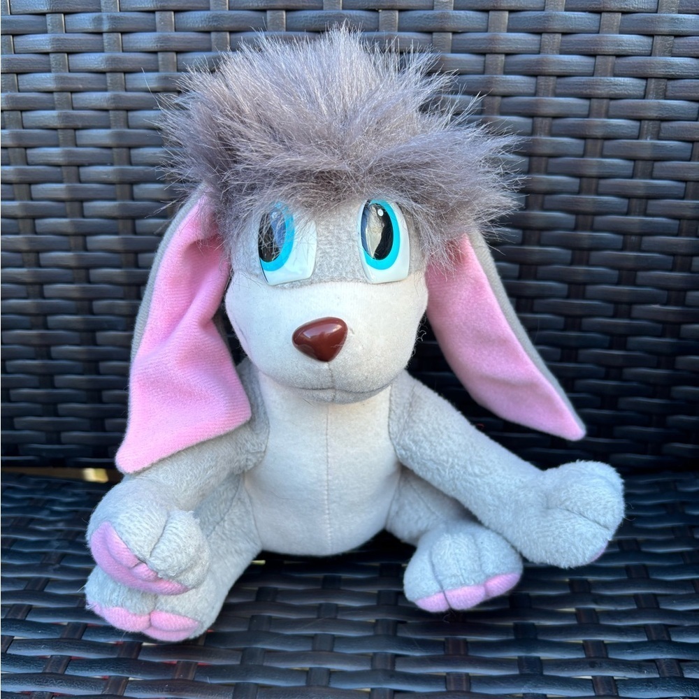 Vintage Pooka Plush toy with floppy ears from Disney’s Anastasia 1997 moves ears